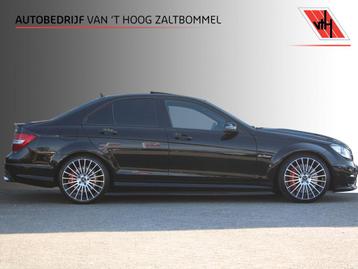 Mercedes-Benz C-Klasse AMG 63 <<FACELIFT>> SCHUIFDAK LEDER M beschikbaar voor biedingen
