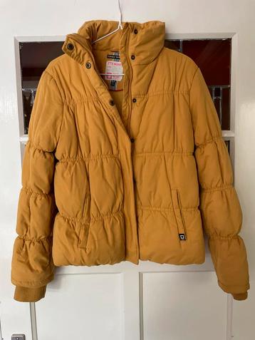 Tumble 'N Dry Winterjas Maat 170/176 beschikbaar voor biedingen