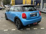 Mini 1.5 Cooper Chili Serious Business Panodak | Aut | Navi, 136 pk, Gebruikt, Leder en Stof, Origineel Nederlands