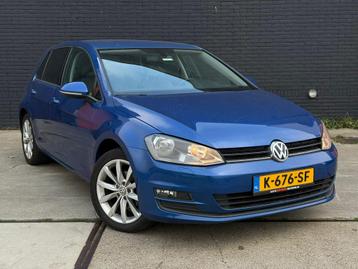 Volkswagen Golf 7 Business Edition 1.2TSI 110pk 2015 Blauw beschikbaar voor biedingen