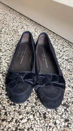 ATTILIO GIUSTI LEOMBRUNI zwart suede loafers met strik, 37, ATTILIO GIUSTI LEOMBRUNI, Ophalen of Verzenden, Zo goed als nieuw