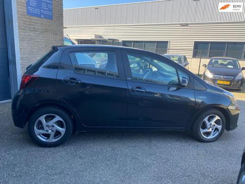 Toyota Yaris 1.5 Hybrid Dynamic, Auto's, Toyota, Bedrijf, Te koop, Yaris, ABS, Achteruitrijcamera, Airbags, Airconditioning, Boordcomputer