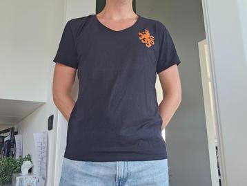Zwart Nederland/Holland t-shirt met oranjeleeuw maat M beschikbaar voor biedingen
