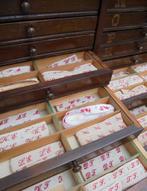 fourniturenkast naaigarenkastje naamlabels ladekast, Antiek en Kunst, Ophalen of Verzenden