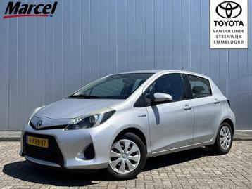 Toyota Yaris 1.5 Full Hybrid Aspiration Clima Cruise NL auto beschikbaar voor biedingen
