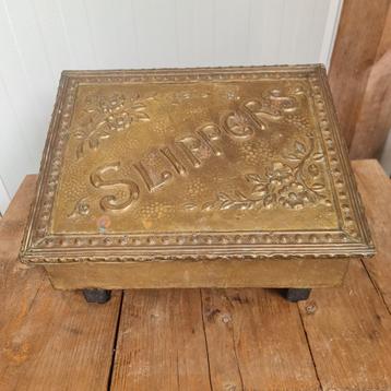 Bijzondere mooie vintage slipperbox /schoenenpoetsbox beschikbaar voor biedingen
