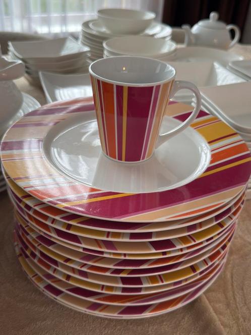 Servies sets – diner, bekers & meer, Antiek en Kunst, Antiek | Servies compleet, Ophalen of Verzenden