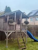 Gratis houten speelhuisje met glijbaan – zelf demonteren, Ophalen, Zo goed als nieuw, Hout