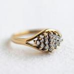 Vintage 9K gouden cluster ring met diamant - 15,5, Ophalen of Verzenden, Met edelsteen, Dame, Goud
