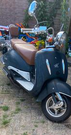 Goedlopende scooter met geel kenteken, Fietsen en Brommers, Ophalen, Gebruikt, Benzine
