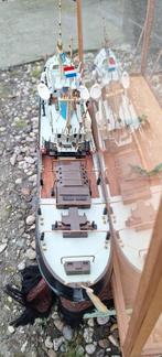 Handgemaakt modelschip De Zwarte Zee in zelfbouw vitrine., Hobby en Vrije tijd, Modelbouw | Boten en Schepen, Ophalen, Gebruikt