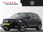 Volkswagen Tiguan R-Line 1.4 TSI 125 PK | LED Plus | Trekhaa, Voorwielaandrijving, 4 cilinders, Zwart, Origineel Nederlands
