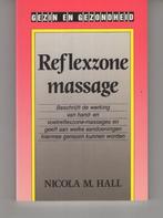 reflexzone massage Nicola Hall, Boeken, Ophalen of Verzenden, Zo goed als nieuw