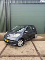 Peugeot 107 1.0-12V XR | 3Drs | Airco | Goed onderhouden |, Voorwielaandrijving, Gebruikt, 4 stoelen, Airbags