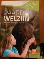 Paard Welzijn - Alles over de verzorging van het paard, Boeken, Ophalen of Verzenden, Zo goed als nieuw, Overige onderwerpen, KNHS