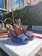 Chie Mihara Blauwe Pumps Maat 40, Kleding | Dames, Schoenen, Chie Mihara, Verzenden, Gedragen, Blauw