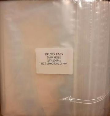 100 nieuwe gripzakjes 25 x 16 cm x 0,5 mm dikte € 5,00. beschikbaar voor biedingen