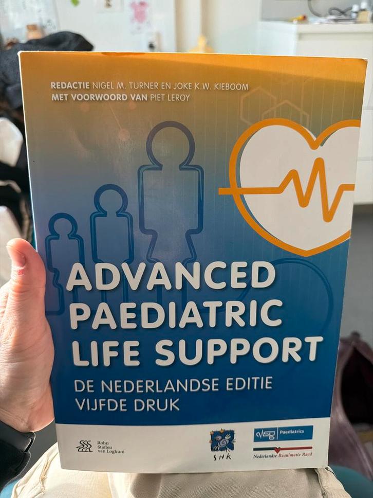 Advanced Paediatric Life Support - Vijfde Druk, Boeken, Studieboeken en Cursussen, Zo goed als nieuw, HBO, Alpha, Ophalen of Verzenden