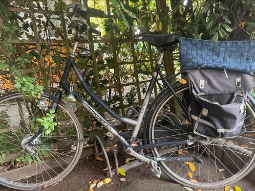 Batavus damesfiets – opknapper, achterband leeg, Fietsen en Brommers, Fietsen | Dames | Damesfietsen, Gebruikt, Batavus, Versnellingen