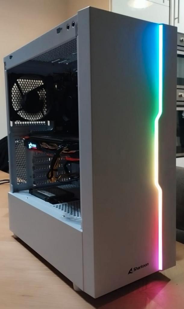 Witte RGB Gaming PC // gtx 1070 ti // i7 // 16GB, Computers en Software, Desktop Pc's, Zo goed als nieuw, 3 tot 4 Ghz, HDD, SSD
