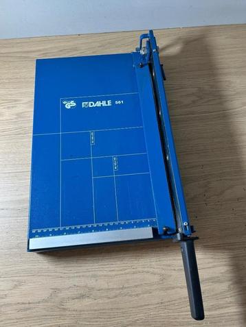 Dahle 561 Papiersnijder Hefboom Zware Kwaliteit beschikbaar voor biedingen