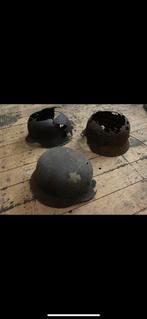 3 x duitse helm Bodemvondst, Ophalen of Verzenden