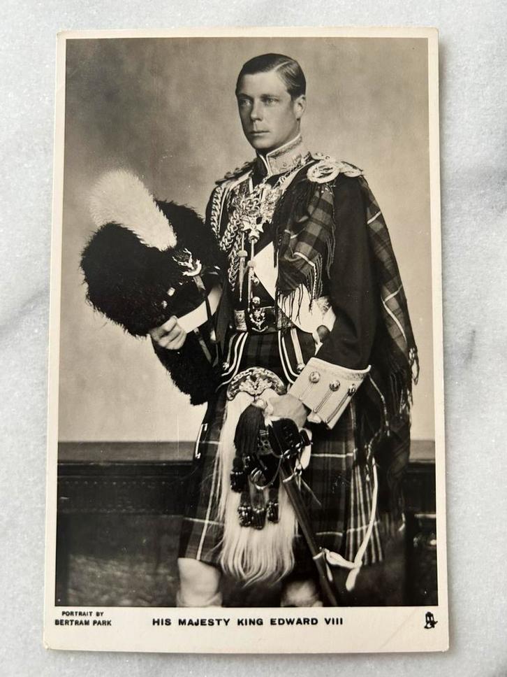 Ak adel King Edward kilt Brits koningshuis, Verzamelen, Koninklijk Huis en Royalty, Gebruikt, Kaart, Foto of Prent, Ophalen of Verzenden