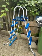 Zwembadladder - Opvouwbaar, Doe-het-zelf en Verbouw, Ladders en Trappen, Gebruikt, Ophalen of Verzenden, Ladder, Opvouwbaar of Inschuifbaar