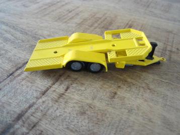 Siku 1668 autoambulance/aanhanger beschikbaar voor biedingen