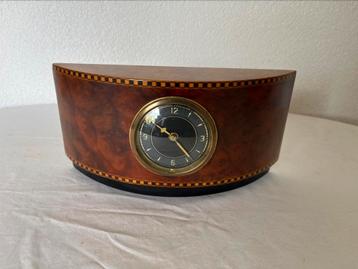Vintage Tafelklok Wekker Schouwklok Klok Opwindbaar beschikbaar voor biedingen