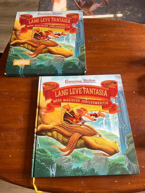 MEGA GROOT lang leve Fantasia jubileumeditie!, Boeken, Kinderboeken | Jeugd | 10 tot 12 jaar, Gelezen, Ophalen of Verzenden