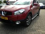 Nissan Qashqai JJ10E Sidebars met traanplaat