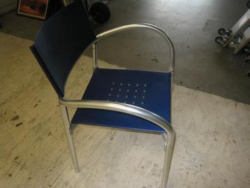 Breeze stoel van Carlo Bartoli beschikbaar voor biedingen