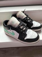 Nike Jordans maat 36,5, Kinderen en Baby's, Ophalen, Zo goed als nieuw, Jongen of Meisje