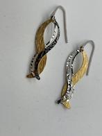 B286 Prachtige zilveren bicolor oorbellen, Sieraden, Tassen en Uiterlijk, Oorbellen, Hangers, Ophalen of Verzenden, X, Goud