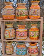 Oude vintage houten Nepalese vaas waterkruik handbeschilderd, Huis en Inrichting, Woonaccessoires | Vazen, N, Overige kleuren