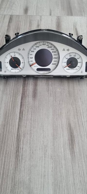 UPGRADE TELLERKLOK MERCEDES AMG W211 W219 E55 CLS 55 beschikbaar voor biedingen