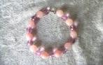 armband van roze natuursteen kralen en paarse kralen, Sieraden, Tassen en Uiterlijk, Armbanden, Ophalen of Verzenden, Nieuw, Overige kleuren