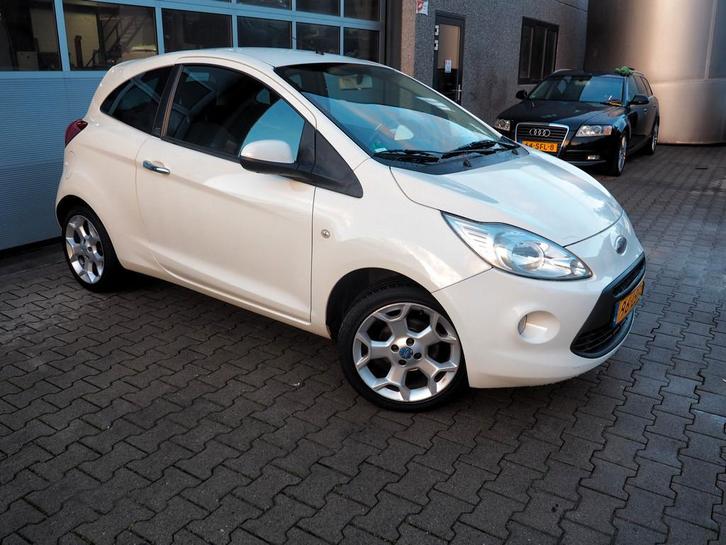 Ford Ka 1.2 Titanium X AIRCO LM VELGEN ELEK. PAKKET, Auto's, Ford, Bedrijf, Te koop, Ka, ABS, Airbags, Airconditioning, Boordcomputer
