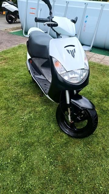 Peugeot vivacity, snor. (60kmpu) beschikbaar voor biedingen