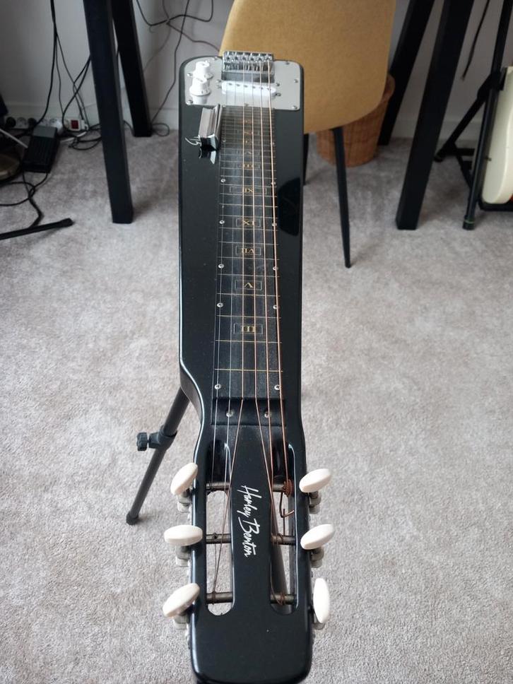 Harley Benton Lap Steel Gitaar, Muziek en Instrumenten, Snaarinstrumenten | Gitaren | Elektrisch, Gebruikt, Solid body, Overige merken