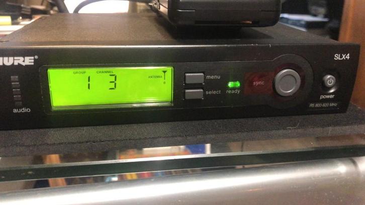 Shure SLX1 zender+SLX4 ontvanger/ 800-820Mhz, Muziek en Instrumenten, Effecten, Gebruikt, Volume, Ophalen of Verzenden