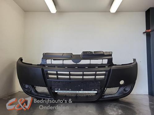 Voorbumper van een Fiat Doblo (XXXXXXXX), Auto-onderdelen, Carrosserie en Plaatwerk, Bumper, Fiat, Gebruikt, 3 maanden garantie