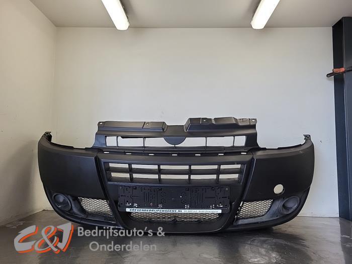 Voorbumper van een Fiat Doblo (XXXXXXXX), Auto-onderdelen, Carrosserie en Plaatwerk, Bumper, Fiat, Gebruikt, 3 maanden garantie