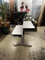 GISPEN beeldschermtafel 3x, Huis en Inrichting, Bureaus, Ophalen of Verzenden, Zo goed als nieuw