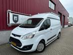 Ford Transit Custom 310 2.2 TDCI L2H2 Trend // 134 DKM NAP /, Auto's, Voorwielaandrijving, Euro 5, Stof, Zwart