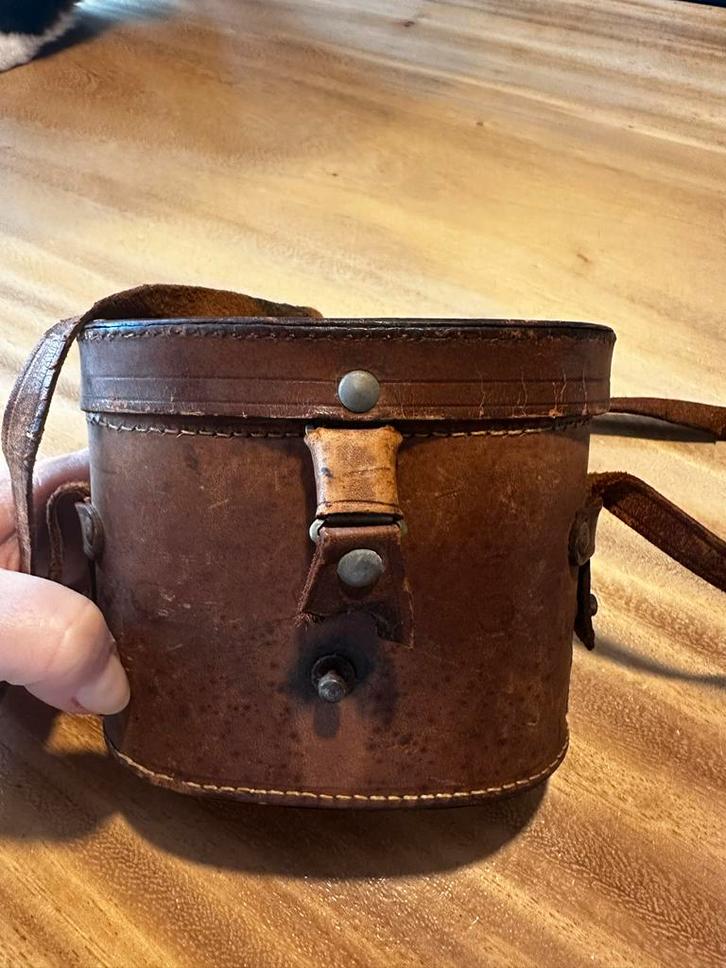 TELEO BINOCLE verrekijker in lederen tas, Audio, Tv en Foto, Optische apparatuur | Verrekijkers, Gebruikt, Porro (met knik), Minder dan 8x