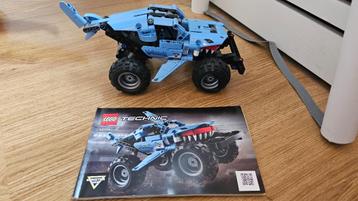 LEGO Technic 42134 Monstertruck - Megalodon beschikbaar voor biedingen