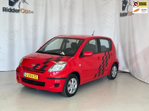 Daihatsu Sirion 2 1.0-12V Trend|ELEK RAMEN|TREKHAAK|AIRCO|AP, Auto's, Daihatsu, Bedrijf, Te koop, Sirion, ABS, Airbags, Airconditioning