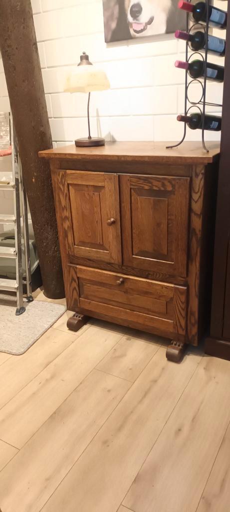 Massieve eikenhouten kast., Huis en Inrichting, Kasten | Dressoirs, Gebruikt, 100 tot 150 cm, 25 tot 50 cm, Ophalen